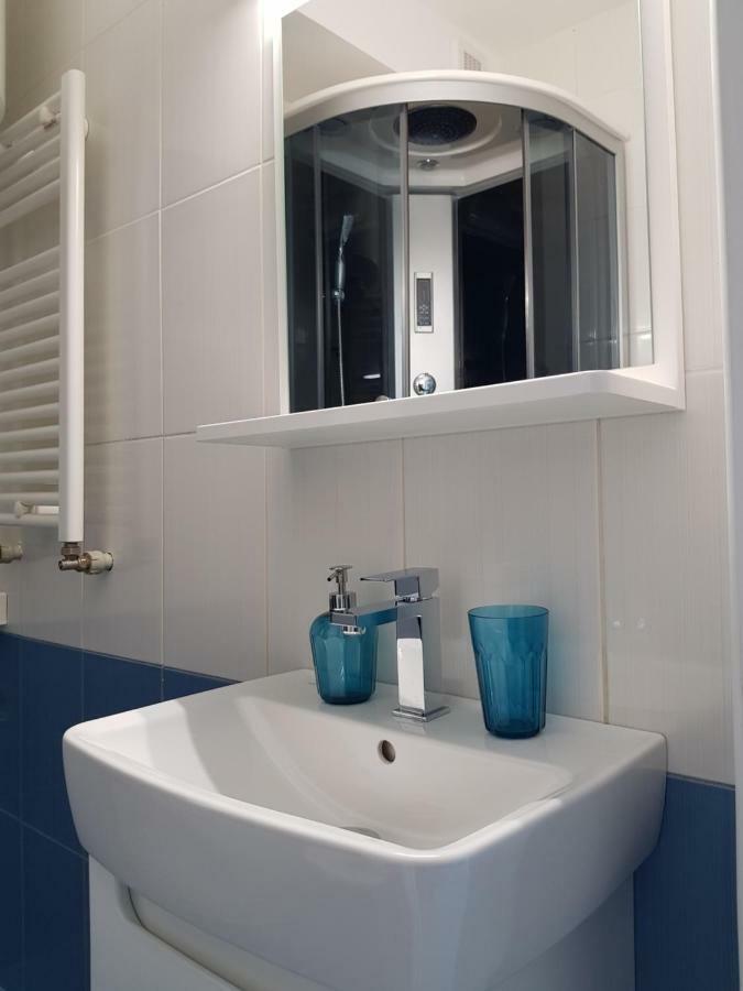 Cozy&Elegant New Studio In Букурещ Екстериор снимка