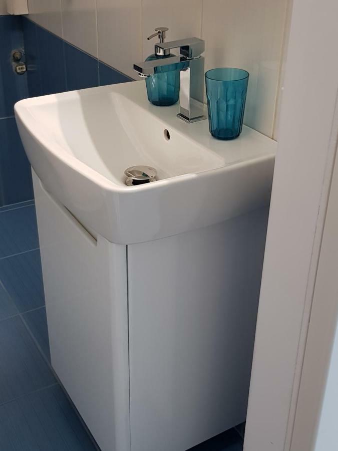 Cozy&Elegant New Studio In Букурещ Екстериор снимка