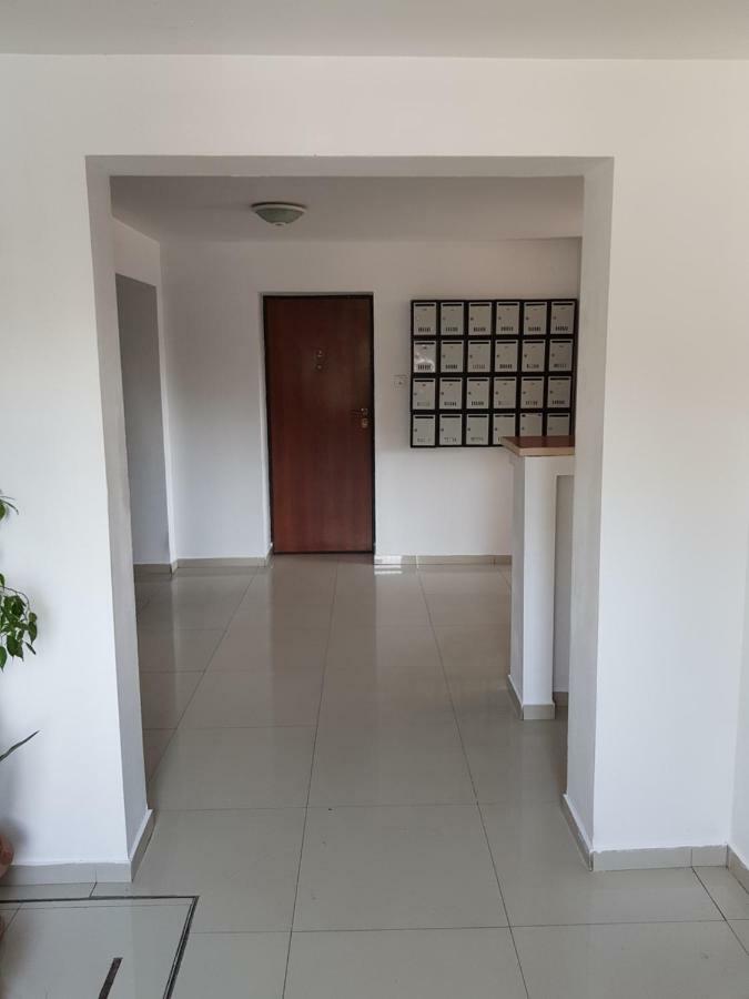 Cozy&Elegant New Studio In Букурещ Екстериор снимка